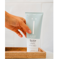 Naïf Verzorgende Shampoo – extra afbeelding 1