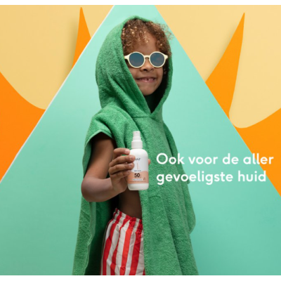 Naïf Zonnebrand Spray factor 30 – extra afbeelding 2
