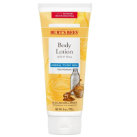 Burt’s Bees Body Lotion Milk & Honey – hoofdafbeelding
