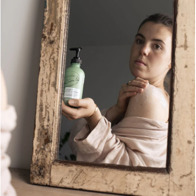 UpCircle Hand + Body Lotion with Bergamot + Vitamin E - 250 ml – extra afbeelding 2