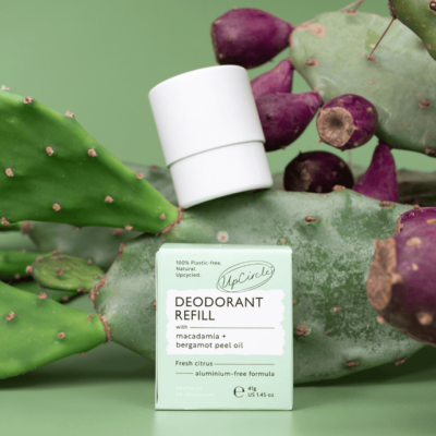UpCircle Refillable Deodorant with Macadamia + Bergamot - 1 case + 1 refill – extra afbeelding 2