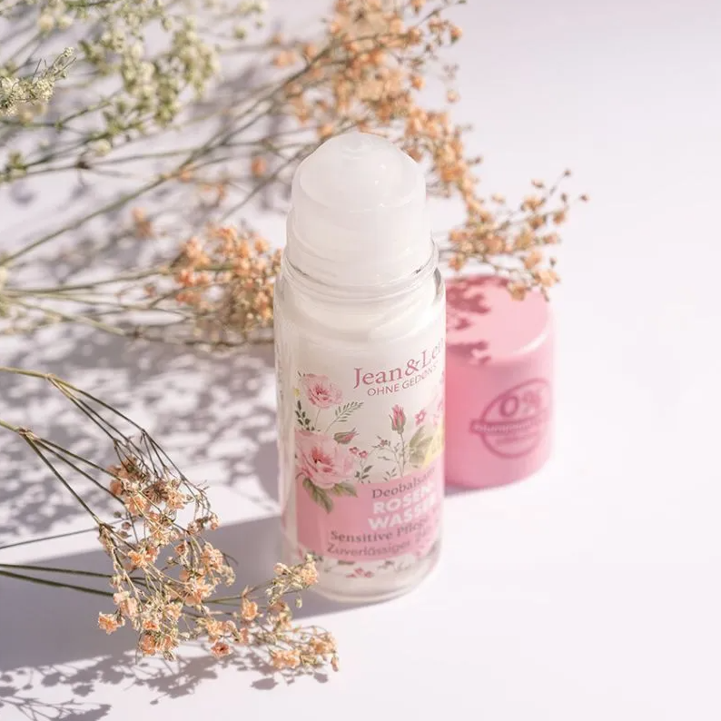 Sensitive Deodorant Roller met Rozenwater